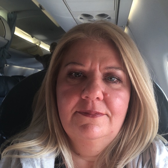 Meet your Posher, Sara - Picture 1 of 1